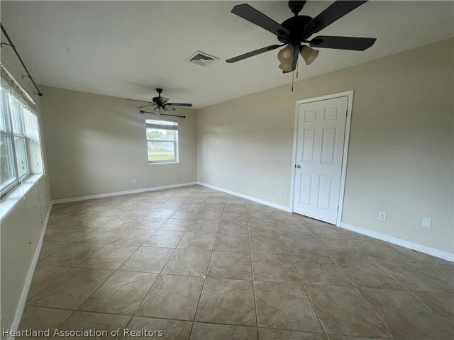 400 S Pine Avenue, Lake Placid, FL 33852