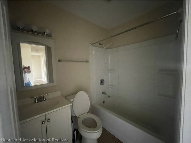 400 S Pine Avenue, Lake Placid, FL 33852