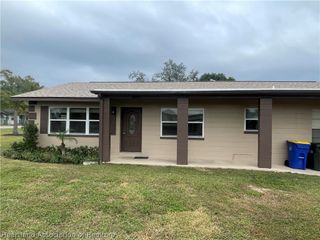 400 S Pine Avenue, Lake Placid, FL 33852