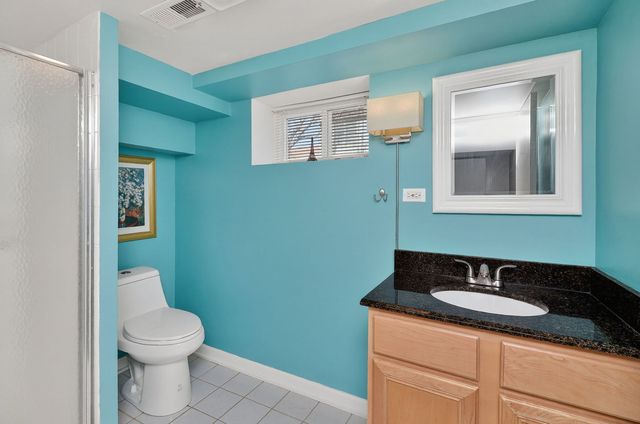 18 S Hudson Street, Westmont, IL 60559