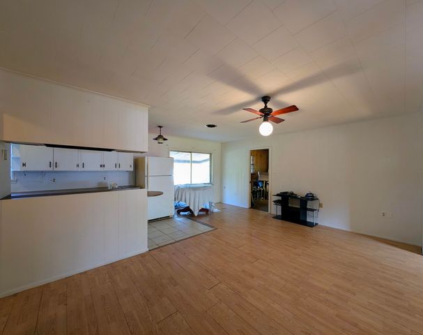 1019 Gill St., Columbia, MS 39429