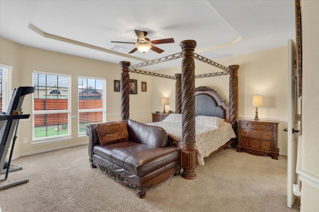 5817 Pine Flat Court, Fort Worth, TX 76179