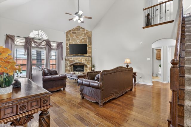 5817 Pine Flat Court, Fort Worth, TX 76179