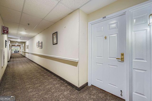 1800 Clairmont Lake A325, Decatur, GA 30033