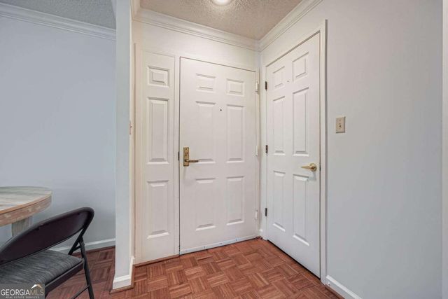 1800 Clairmont Lake A325, Decatur, GA 30033