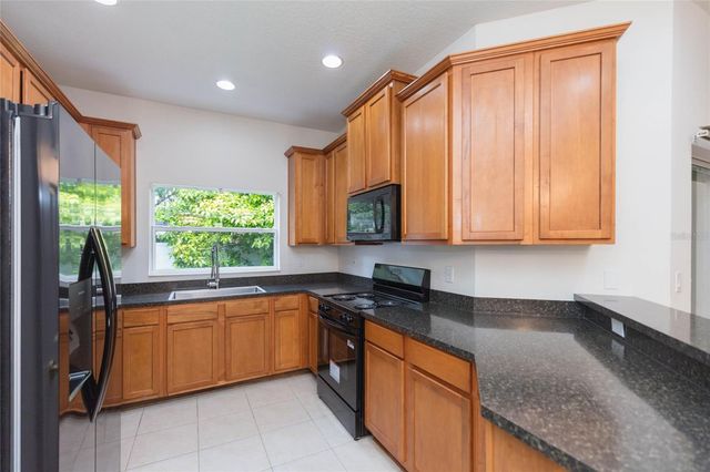 4473 AMBERLY OAKS COURT, Tampa, FL 33614