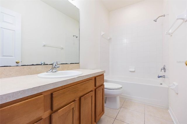 4473 AMBERLY OAKS COURT, Tampa, FL 33614