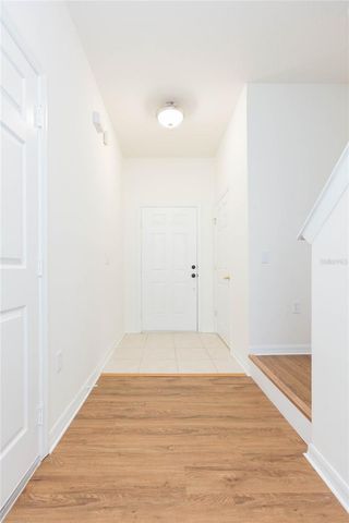 4473 AMBERLY OAKS COURT, Tampa, FL 33614