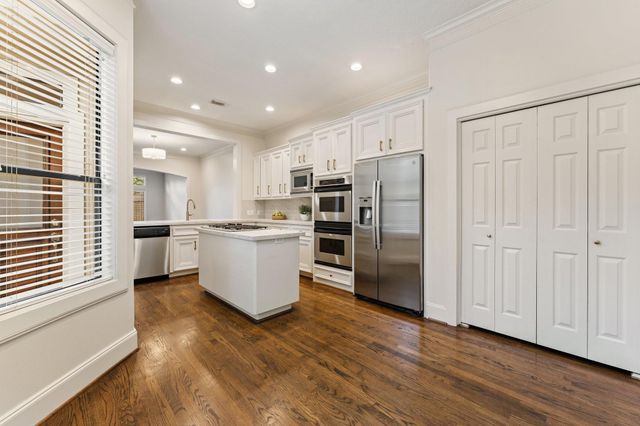 5422 Gibson Street A, Houston, TX 77007