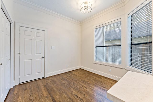 5422 Gibson Street A, Houston, TX 77007