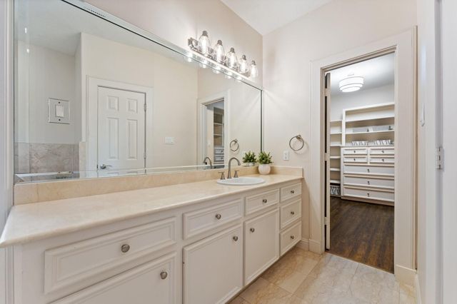 5422 Gibson Street A, Houston, TX 77007