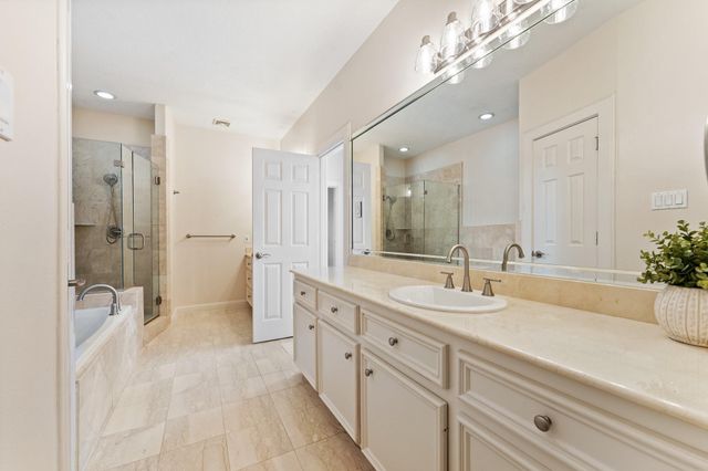 5422 Gibson Street A, Houston, TX 77007