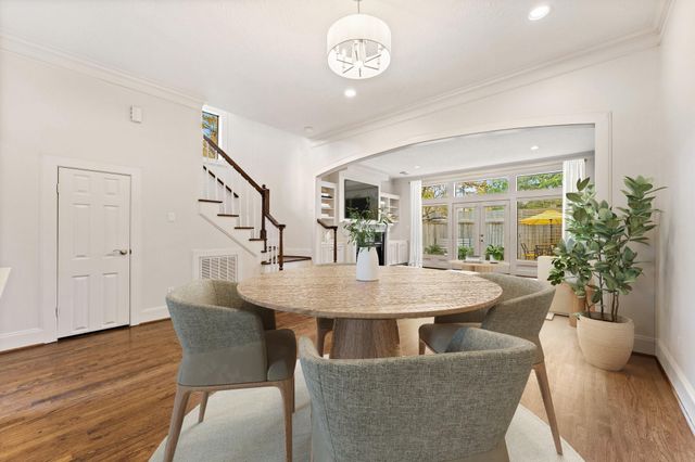 5422 Gibson Street A, Houston, TX 77007