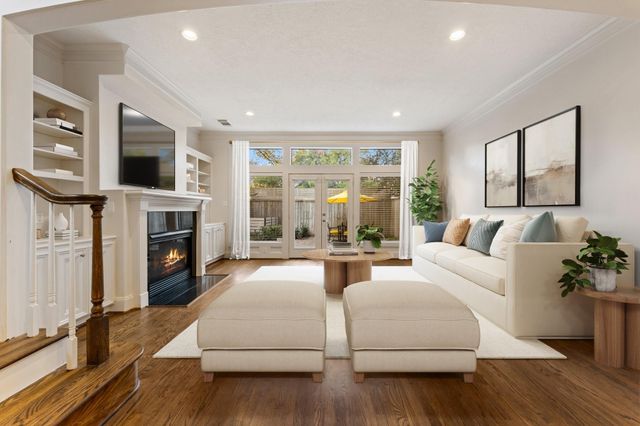 5422 Gibson Street A, Houston, TX 77007