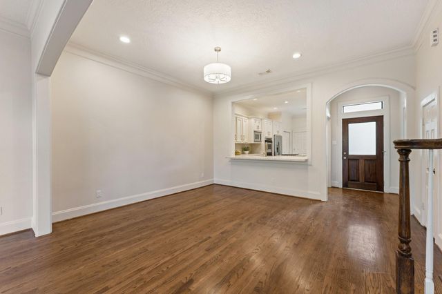 5422 Gibson Street A, Houston, TX 77007