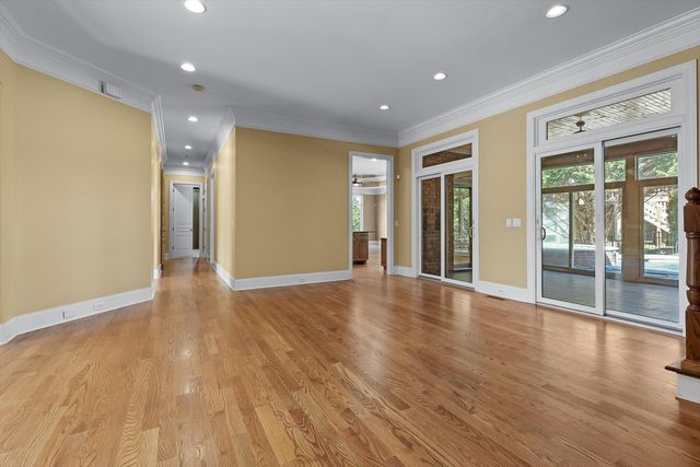 9369 Crystal Brook Drive, Apison, TN 37302