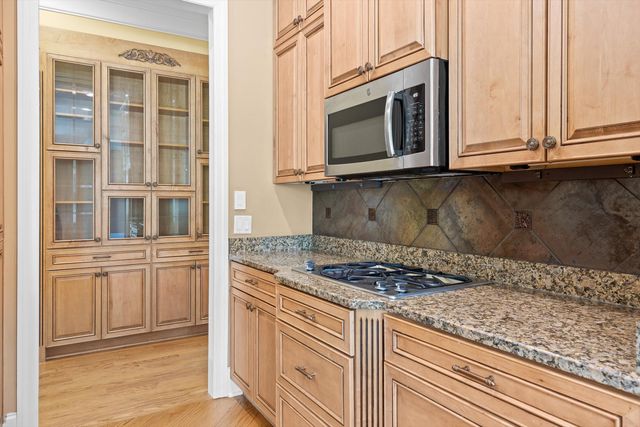9369 Crystal Brook Drive, Apison, TN 37302