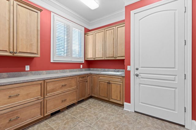 9369 Crystal Brook Drive, Apison, TN 37302