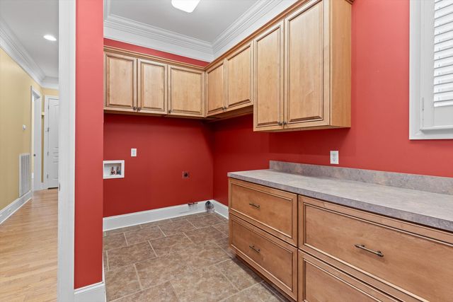 9369 Crystal Brook Drive, Apison, TN 37302