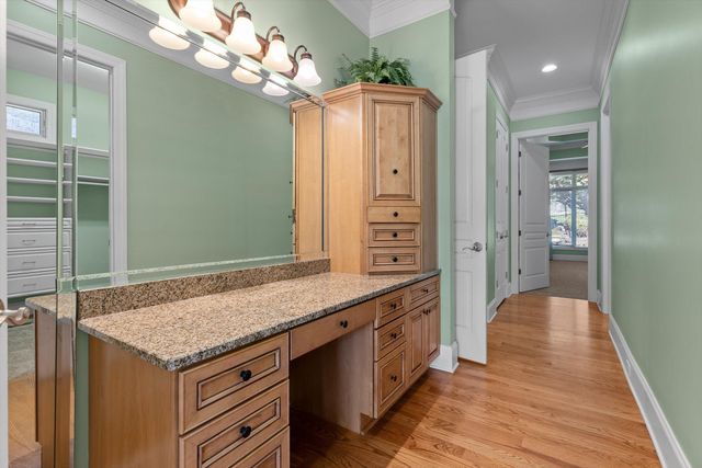 9369 Crystal Brook Drive, Apison, TN 37302