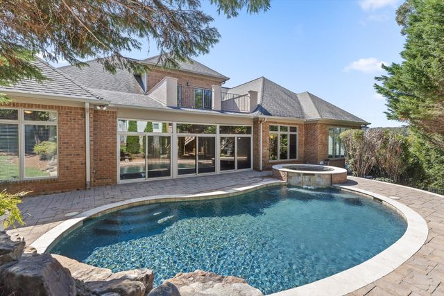 9369 Crystal Brook Drive, Apison, TN 37302