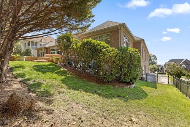 9369 Crystal Brook Drive, Apison, TN 37302