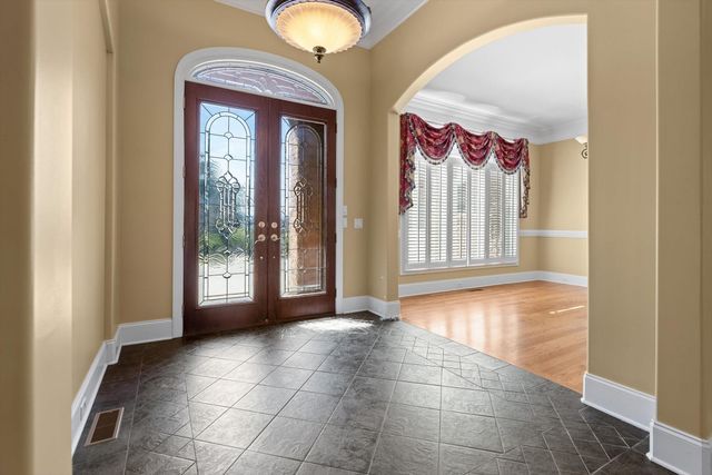 9369 Crystal Brook Drive, Apison, TN 37302
