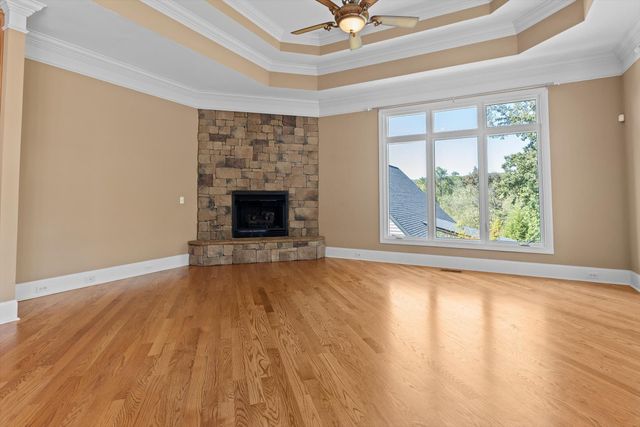 9369 Crystal Brook Drive, Apison, TN 37302