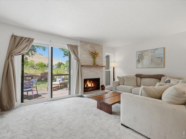 1345 Bear Mountain Dr B, Boulder, CO 80305