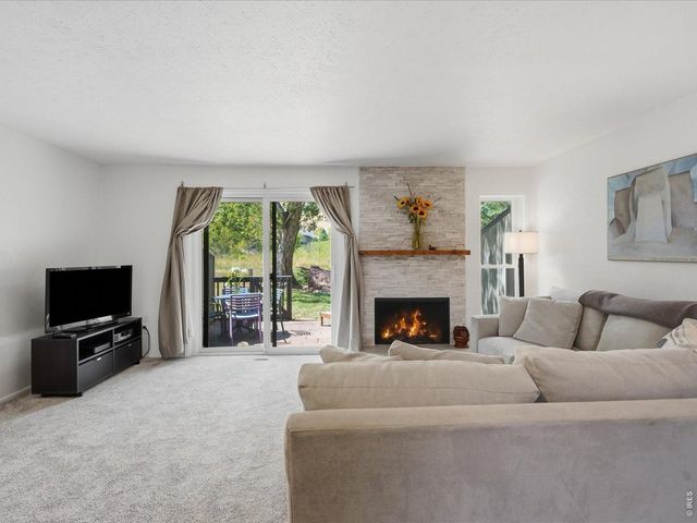 1345 Bear Mountain Dr B, Boulder, CO 80305