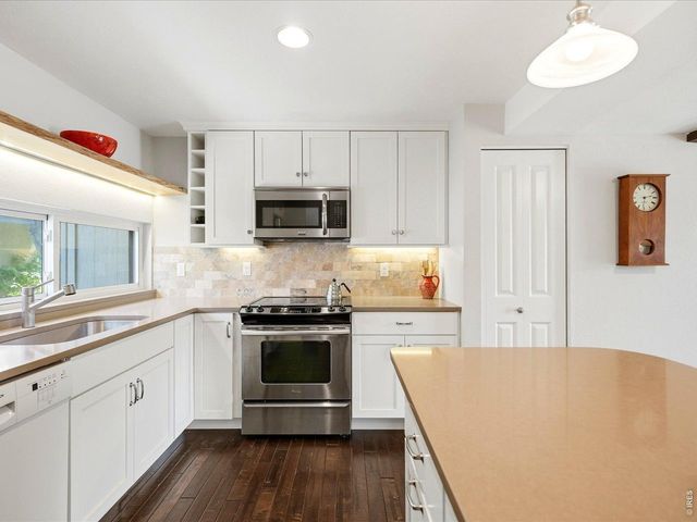 1345 Bear Mountain Dr B, Boulder, CO 80305