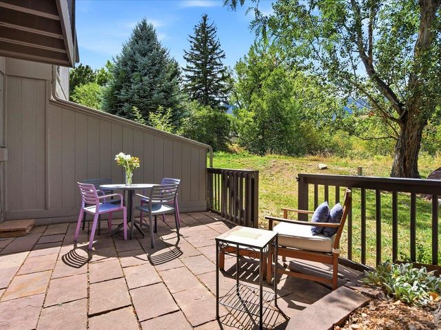 1345 Bear Mountain Dr B, Boulder, CO 80305