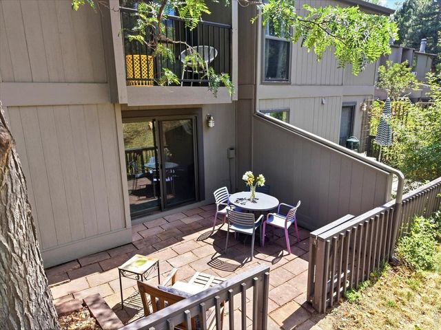 1345 Bear Mountain Dr B, Boulder, CO 80305