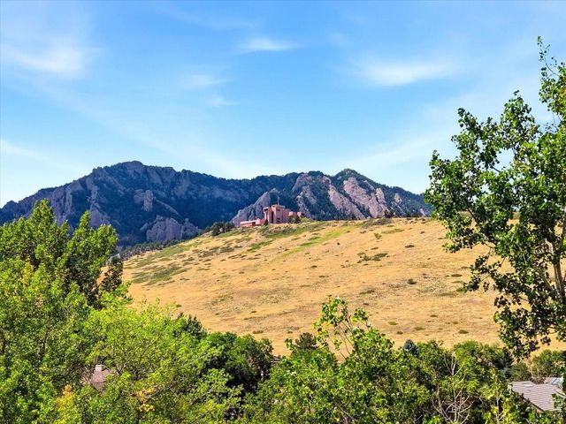 1345 Bear Mountain Dr B, Boulder, CO 80305