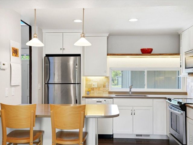 1345 Bear Mountain Dr B, Boulder, CO 80305