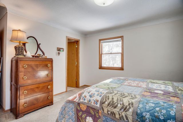 1815 Pleasant Avenue, South Saint Paul, MN 55075