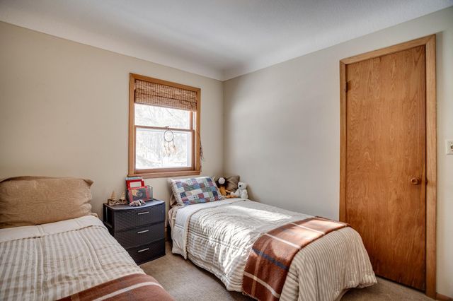 1815 Pleasant Avenue, South Saint Paul, MN 55075