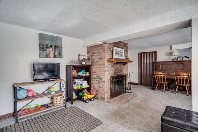 1815 Pleasant Avenue, South Saint Paul, MN 55075