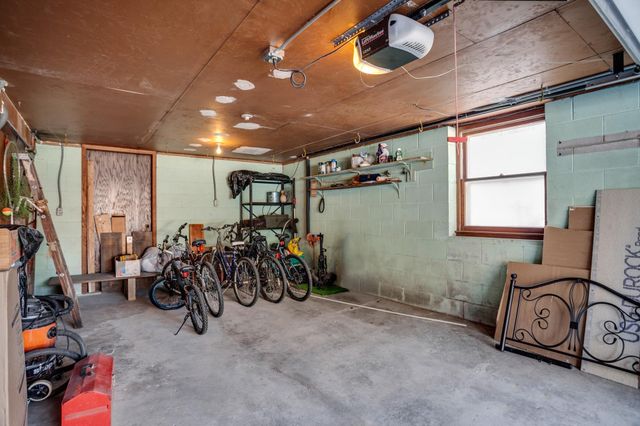 1815 Pleasant Avenue, South Saint Paul, MN 55075