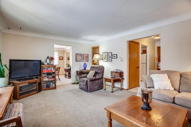 1815 Pleasant Avenue, South Saint Paul, MN 55075