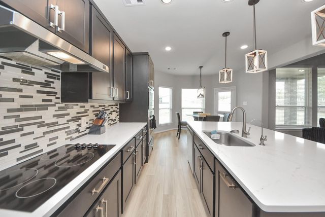 16735 Rockwall Street, Conroe, TX 77303