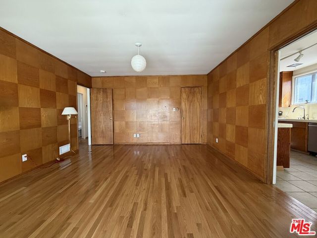 12207 Palms Boulevard, Los Angeles, CA 90066
