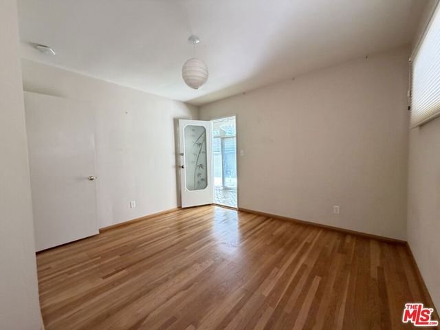 12207 Palms Boulevard, Los Angeles, CA 90066