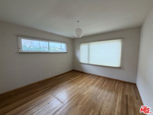 12207 Palms Boulevard, Los Angeles, CA 90066