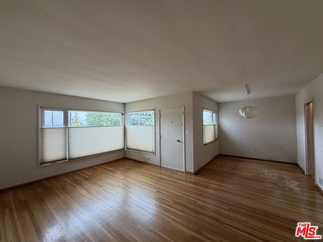 12207 Palms Boulevard, Los Angeles, CA 90066