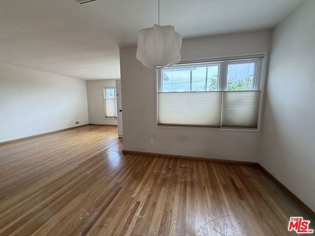 12207 Palms Boulevard, Los Angeles, CA 90066