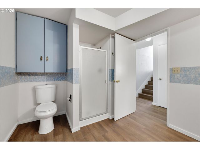 9430 Sw INEZ St, Portland, OR 97224