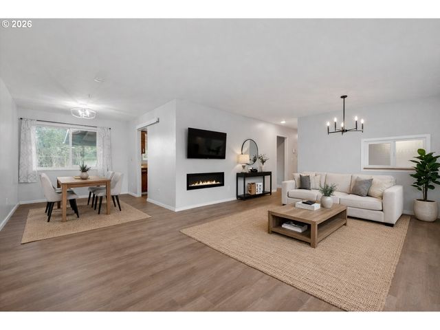 9430 Sw INEZ St, Portland, OR 97224