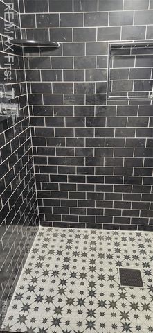 23844 Republic Avenue S, Oak Park, MI 48237