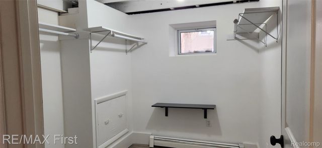 23844 Republic Avenue S, Oak Park, MI 48237